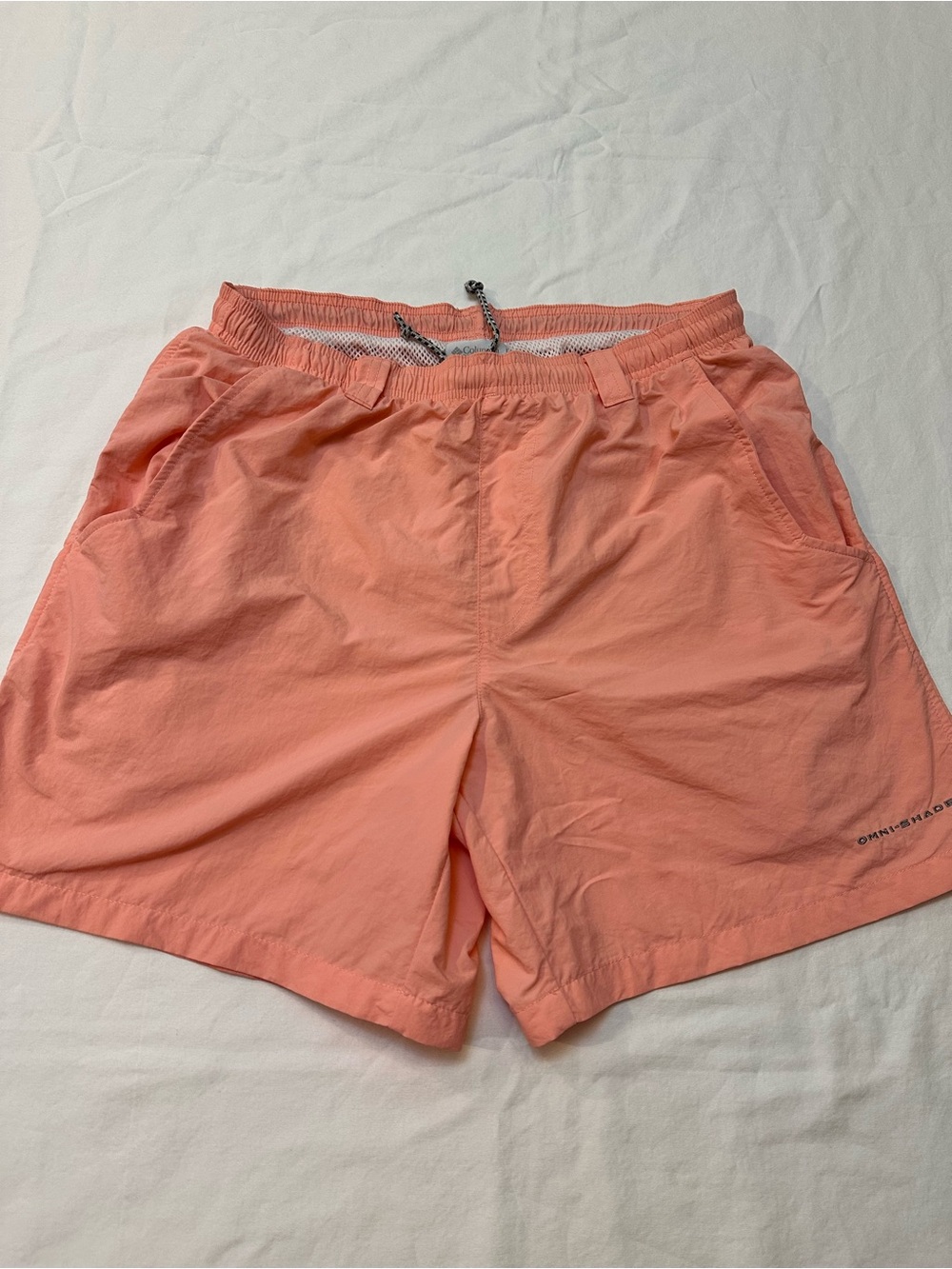 Columbia Omni Shade PFG men’s shorts Performance fishing gear Small salmon coral